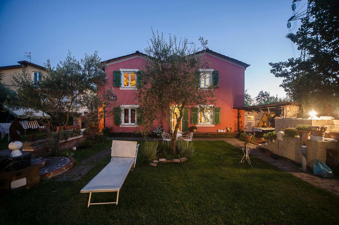 Bed And Breakfast Aurora Sarzana Eksteriør billede
