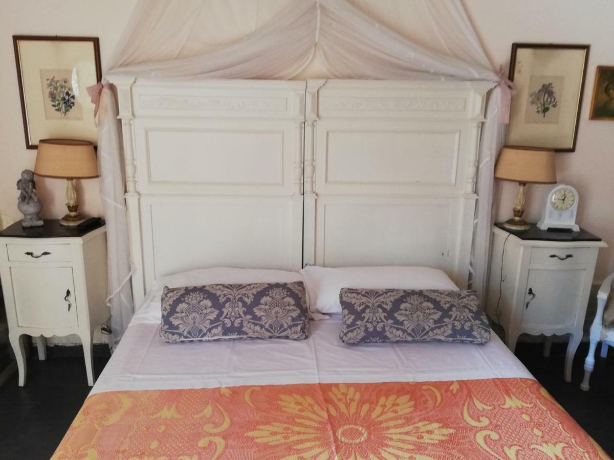 Bed And Breakfast Aurora Sarzana Eksteriør billede